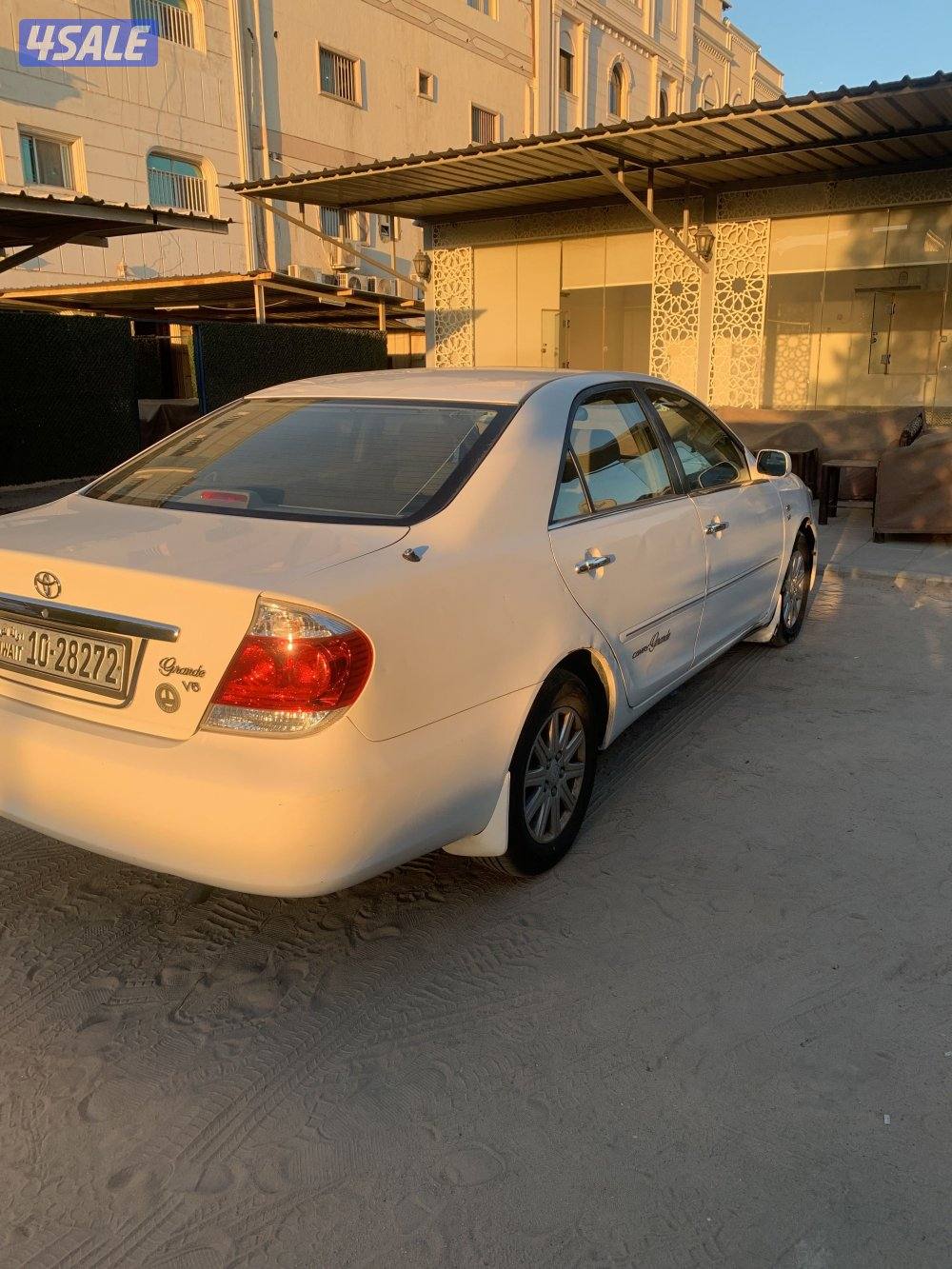 كامري للبيع نظيفة3