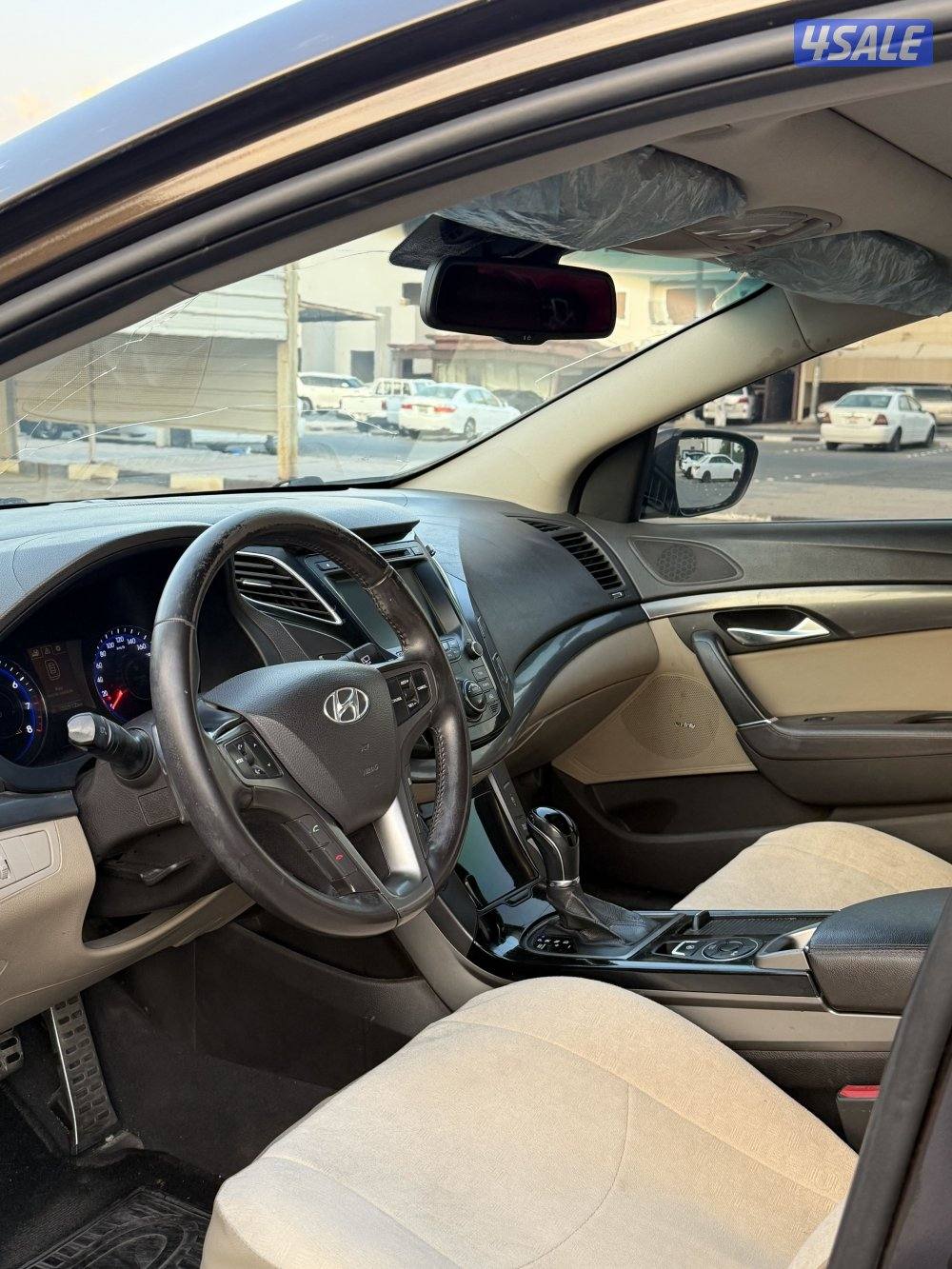 للبيع هيونداي 40.i مديل 2016 عداد 1524