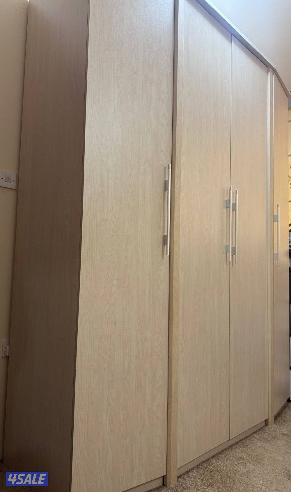 خزانة - تسريحة1