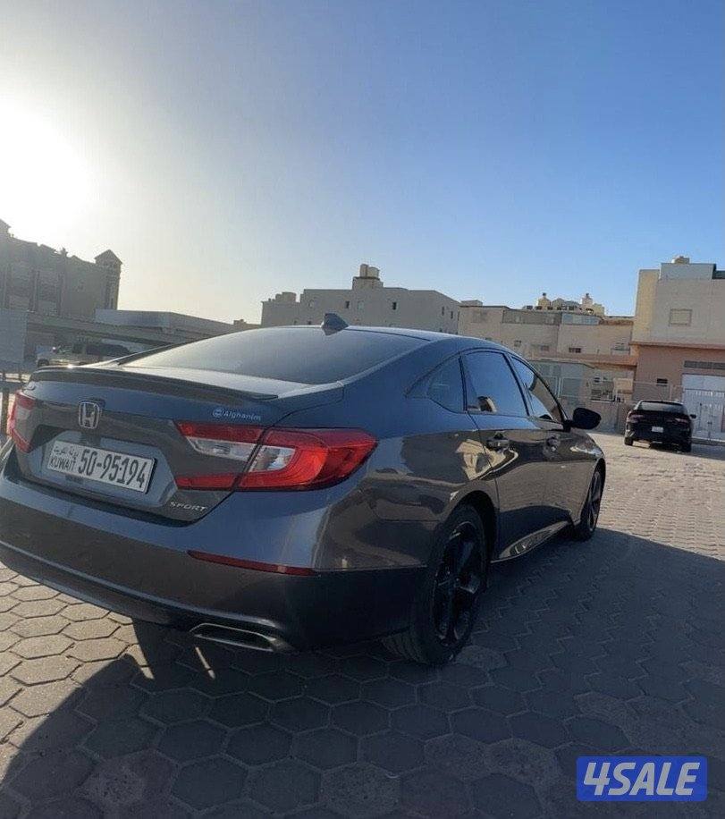 هوندا اكورد 20200