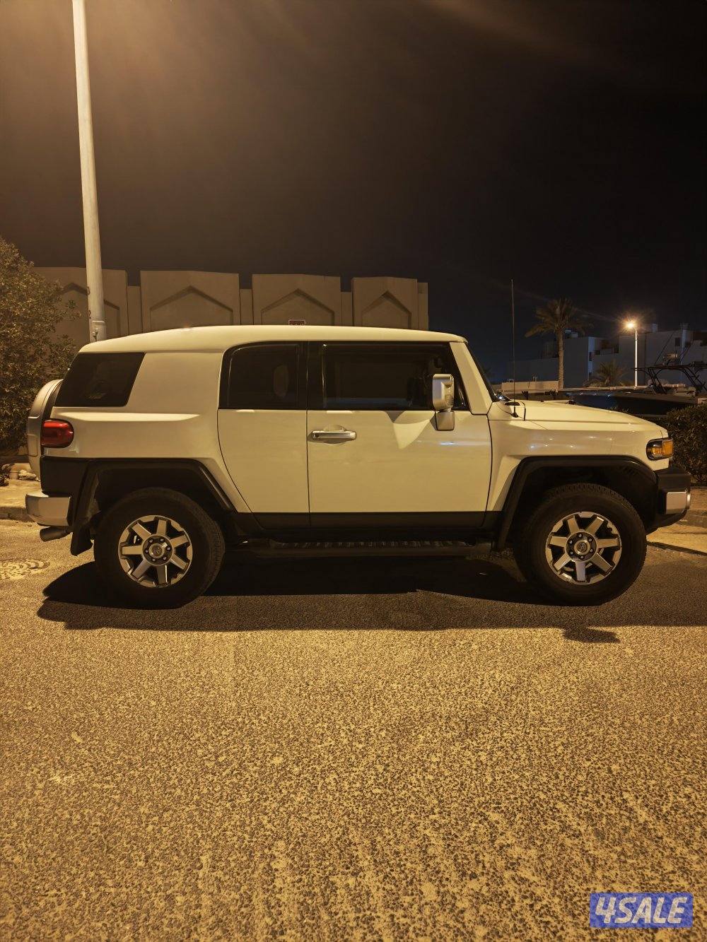 تويوتا fj 20210