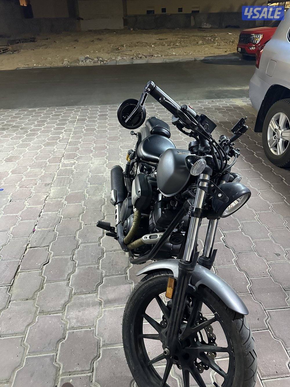 للبيع Yamaha Bolt0