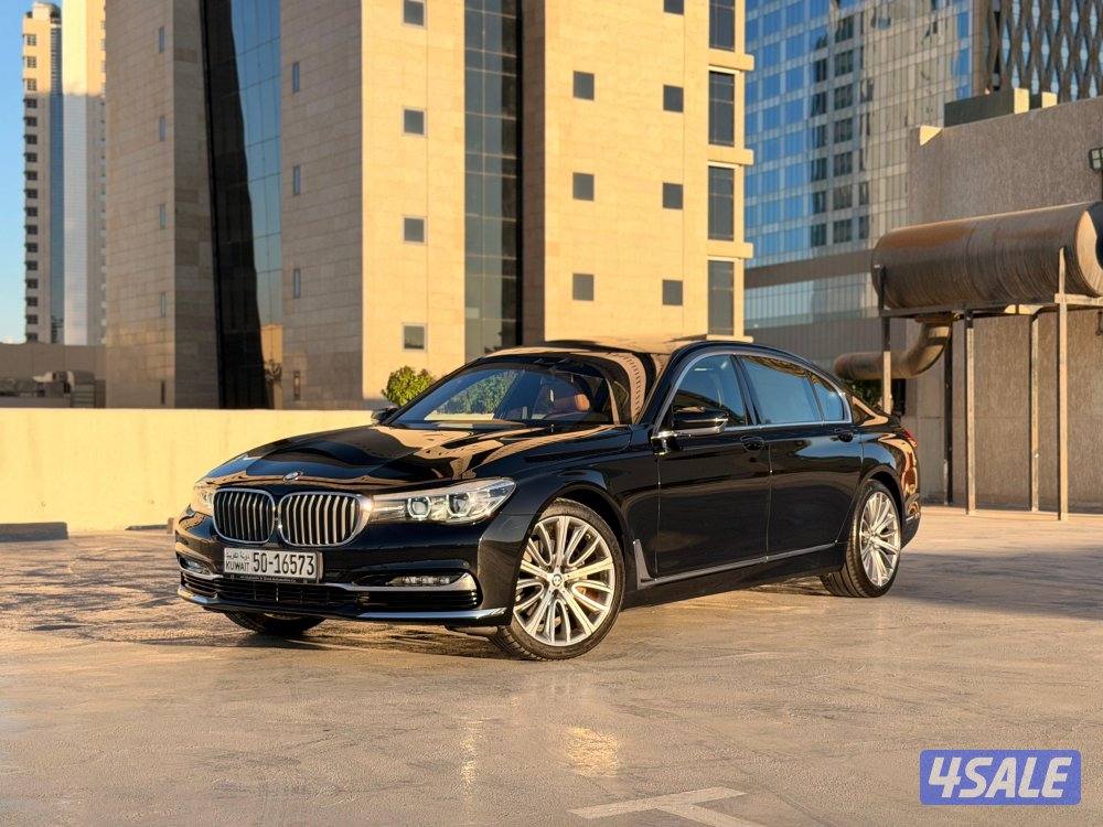 BMW 740Li Executive0