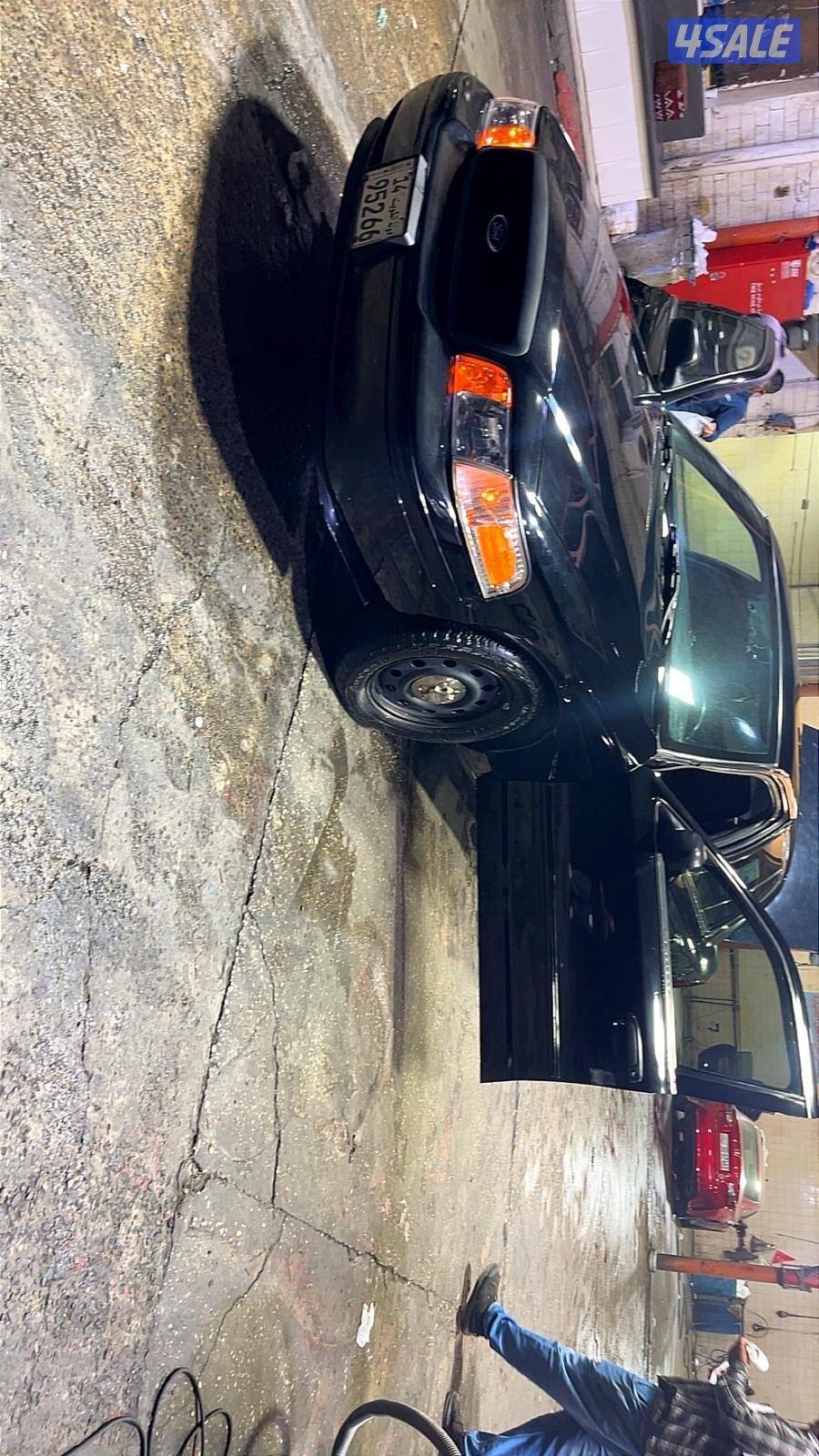 فورد فكتوريا0