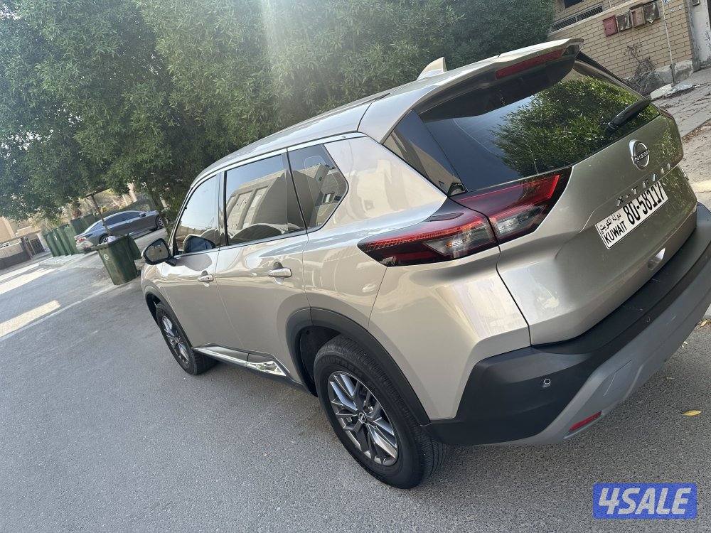 للبيع جيب اكس تريل 2024 شاشة كامرة خلفية امامي التسجيل طريق وحفظ طريق1