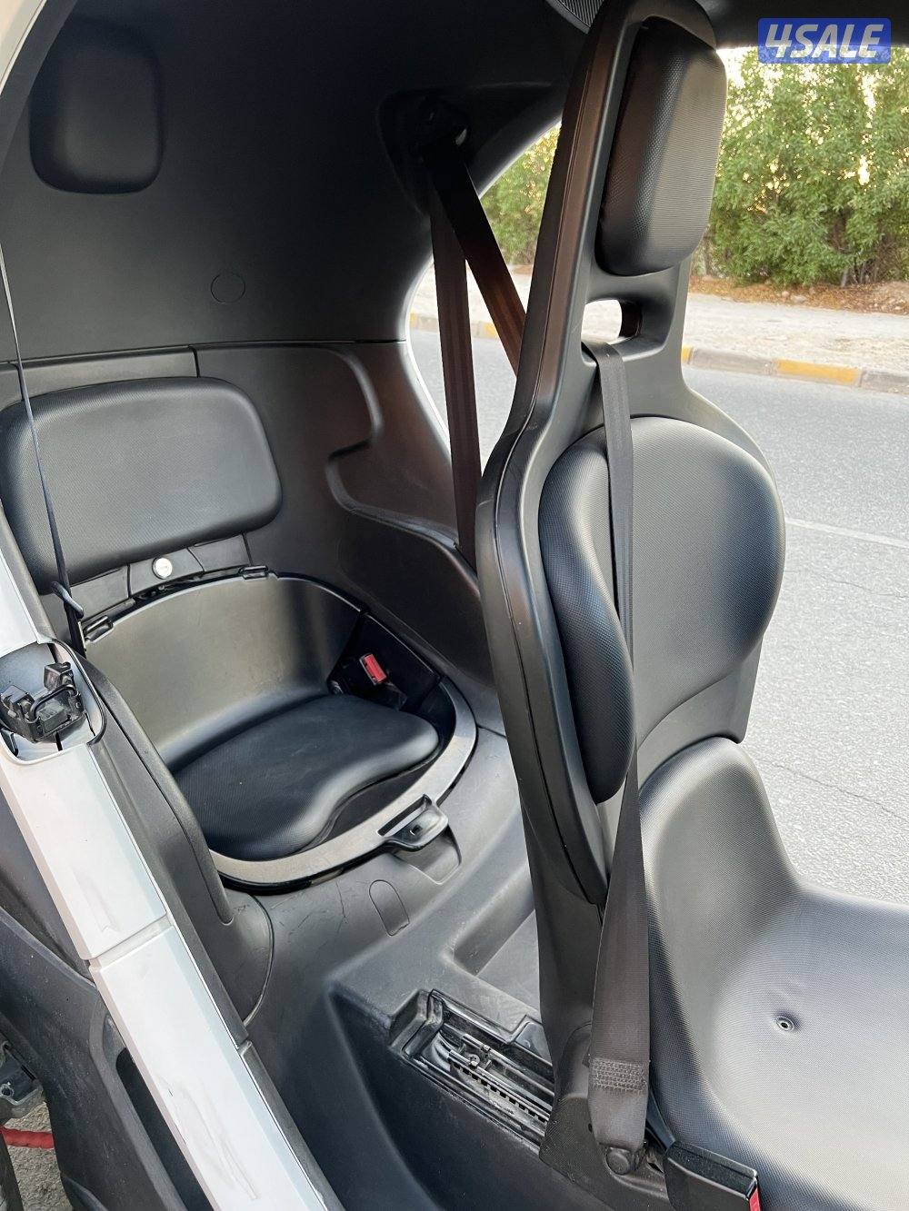 رينو تويزي موديل ٢٠١٨ ماشيا فقط 5 الاف7