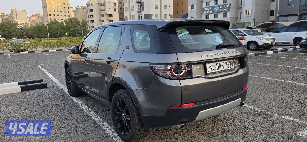 للبيع سيارة لاندروفر ديسكفري سبورت موديل ٢٠١٩7