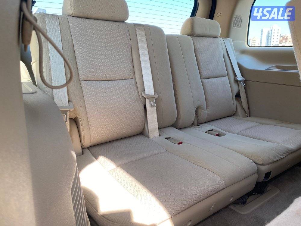 يوكن موديل 2011 بحاله ممتازه جدا نقبل تثمين و بدل10