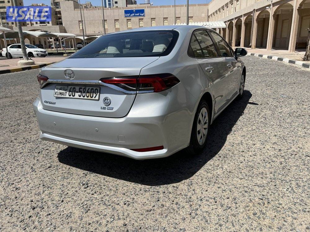 ‏البيع كرولا موديل 22 صبغ الوكالة ماشي ١٥٠11