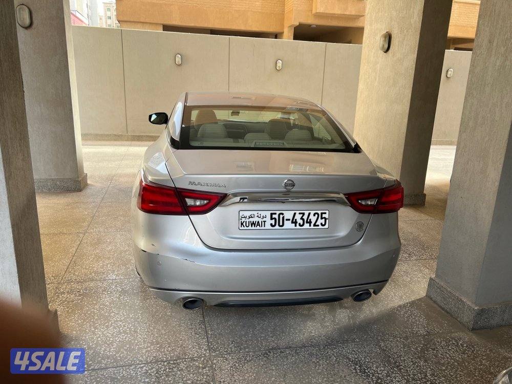 Nissan maxima 20183