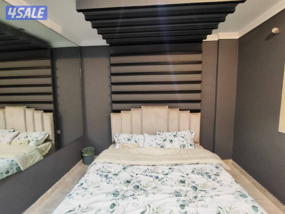 شقق لايجار خلو بسيط حولي نفس الصور غرفه صاله حمام مطبخ ويوجد فاضي بارك5