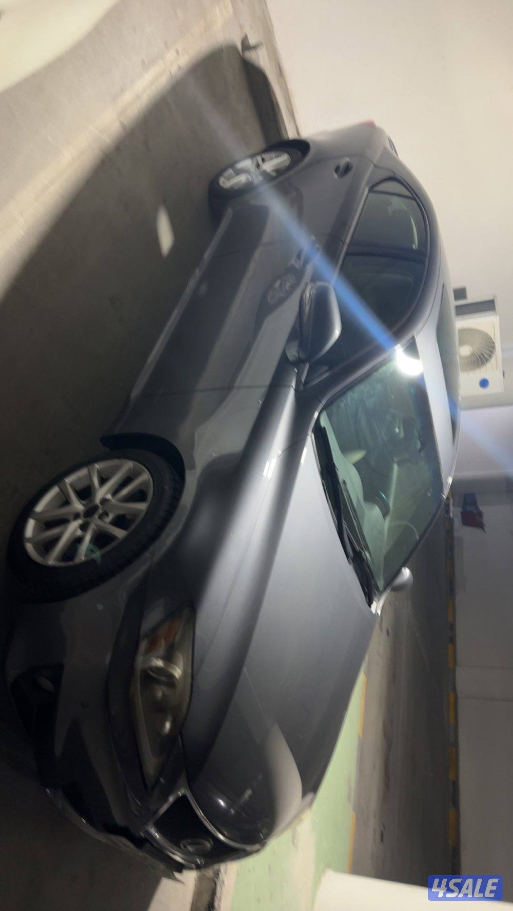 للبيع لكزس is250 موديل ٢٠١٢1