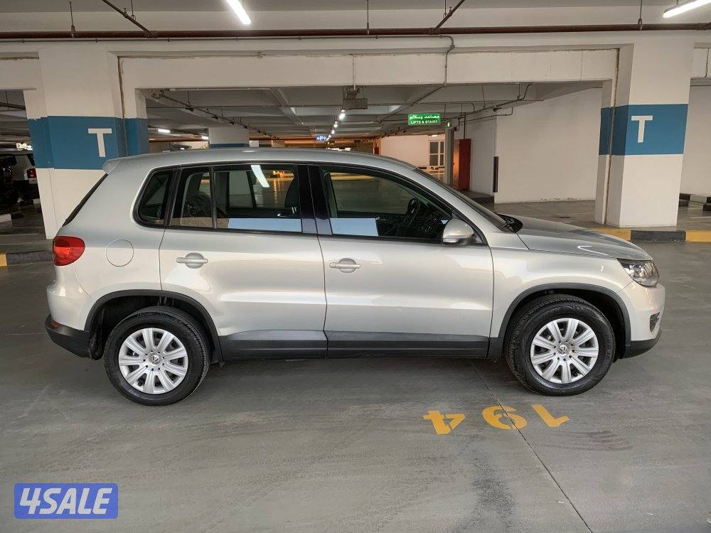 للبيع فولكس واجن تيجوان موديل ٢٠١٤ سيرفس وكاله منتظم ماشي ١٢٥ الف4
