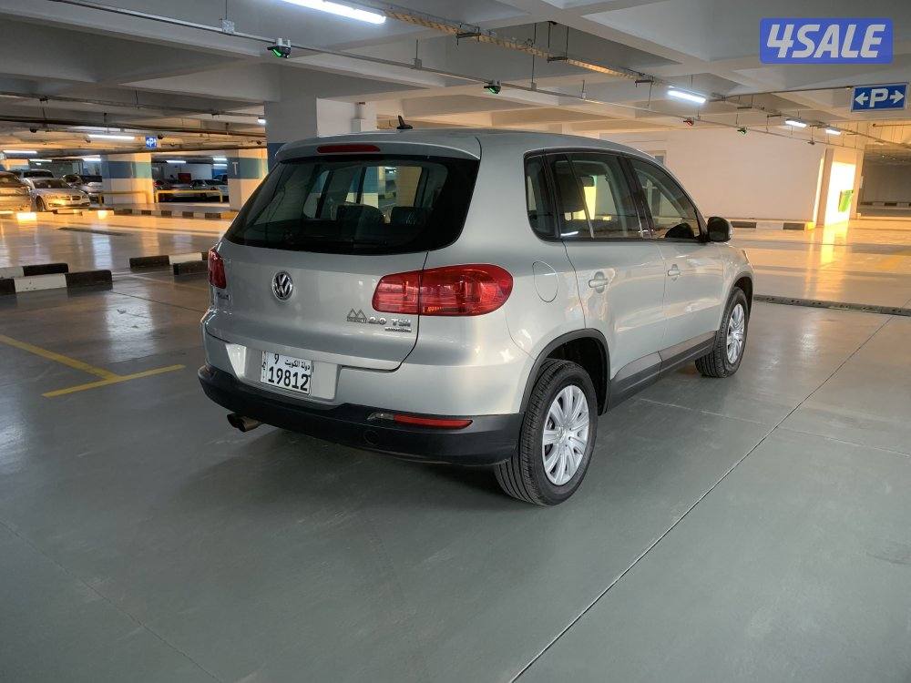 للبيع فولكس واجن تيجوان موديل ٢٠١٤ سيرفس وكاله منتظم ماشي ١٢٥ الف7