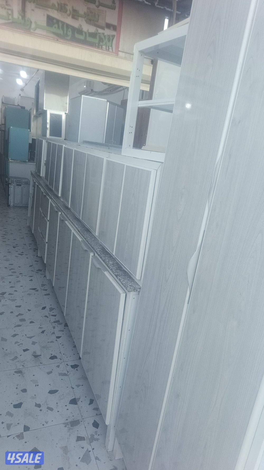 نشتري جميع أنواع مطابخ والمكفيات وسكرب0