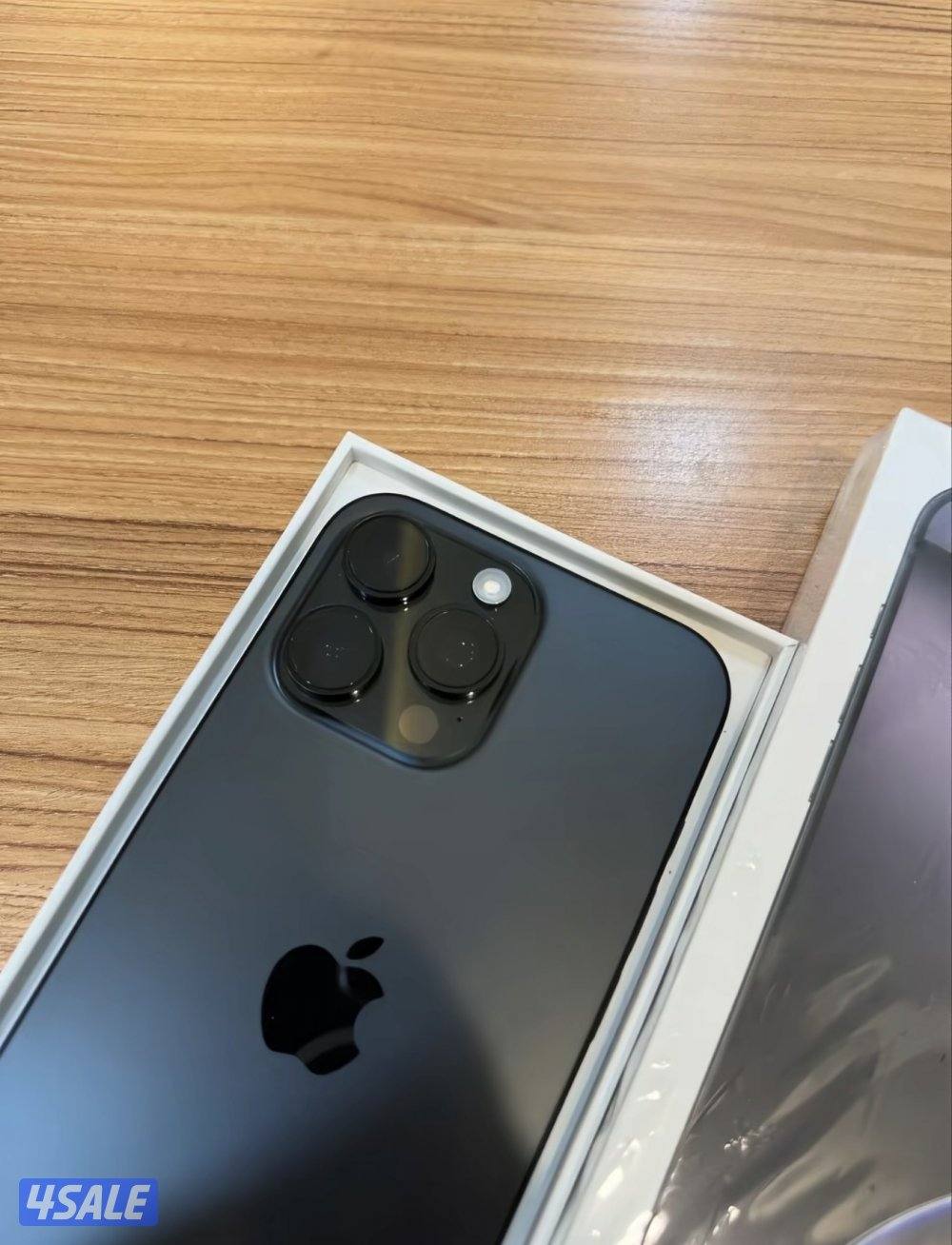 IPHONE 16 pro max 94% Battery0