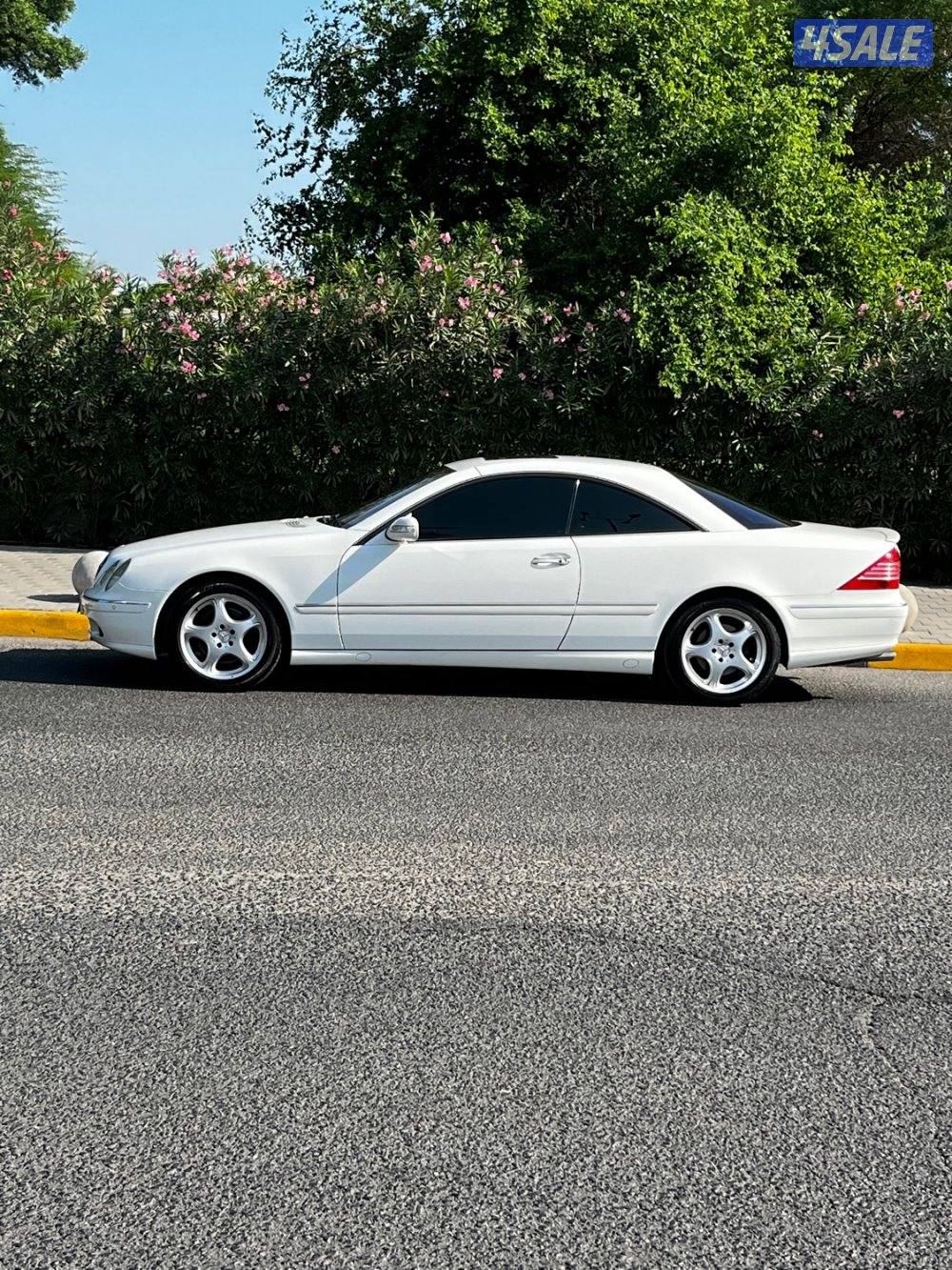 لهواة النوادر مرسيدس CL500 موديل ٢٠٠٢0