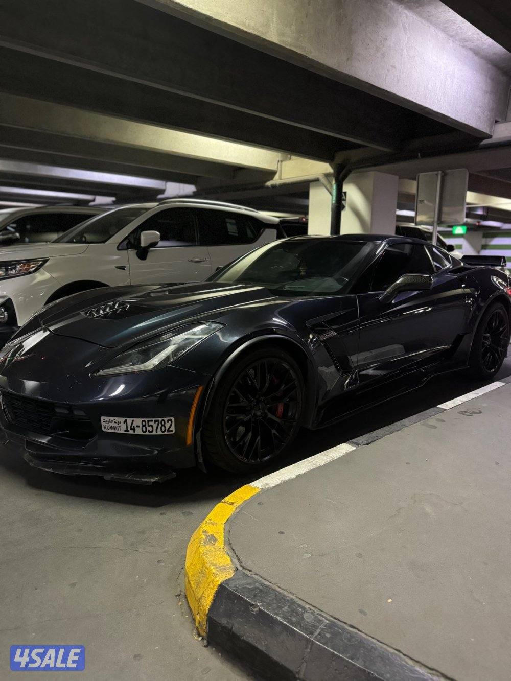 للبيع اوللبدل كورفت zo6 20152