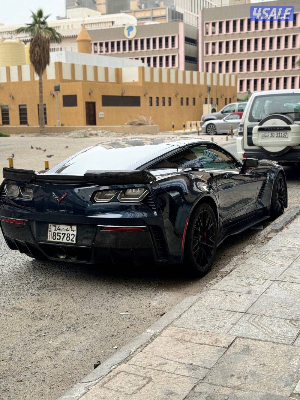 للبيع اوللبدل كورفت zo6 20153