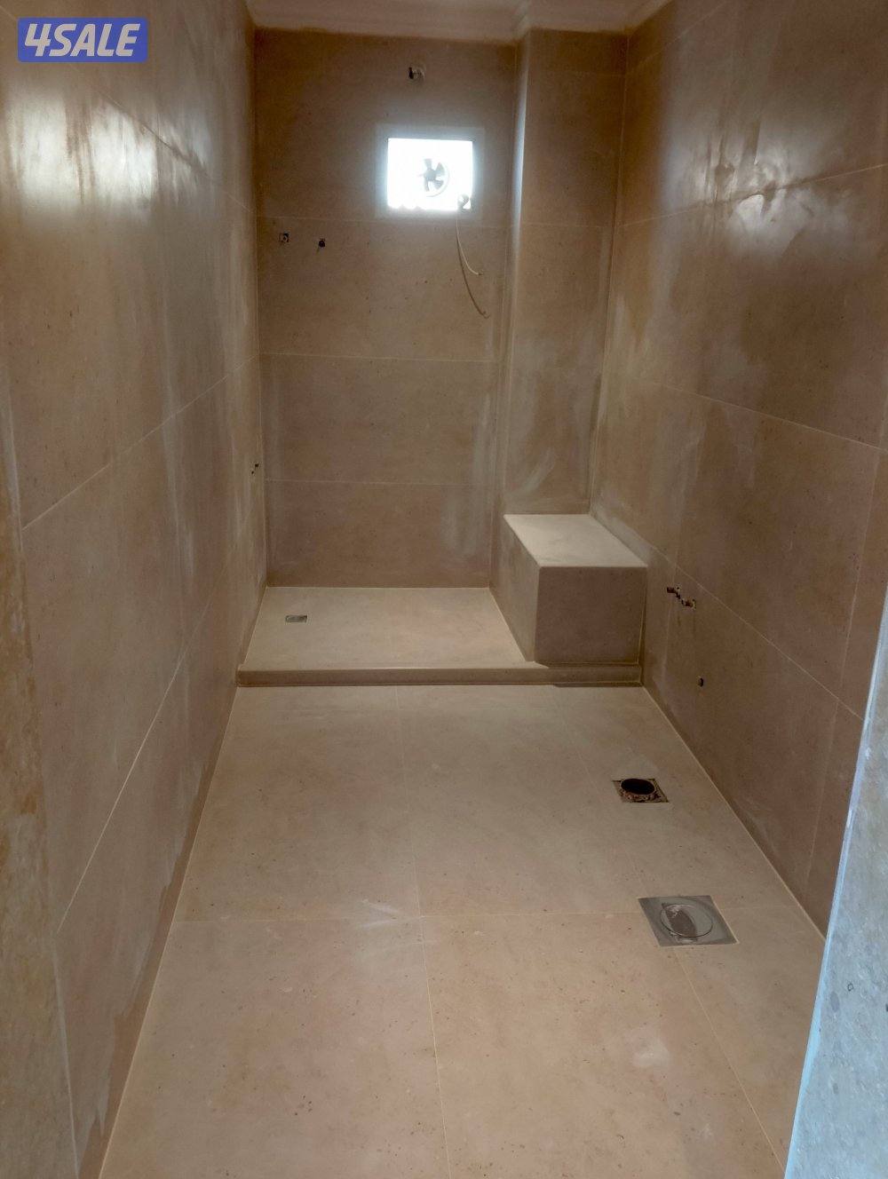 ابو اسماعيل لتركيب جميع انواع الجرانيت والبرسلين والرخام والمساح5