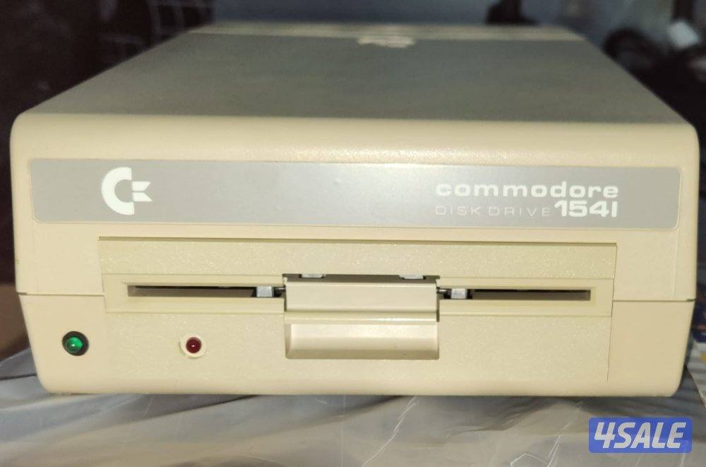 كومودور ٦٤ واكسسوارات كامله، Commodore C64C Complete Set2