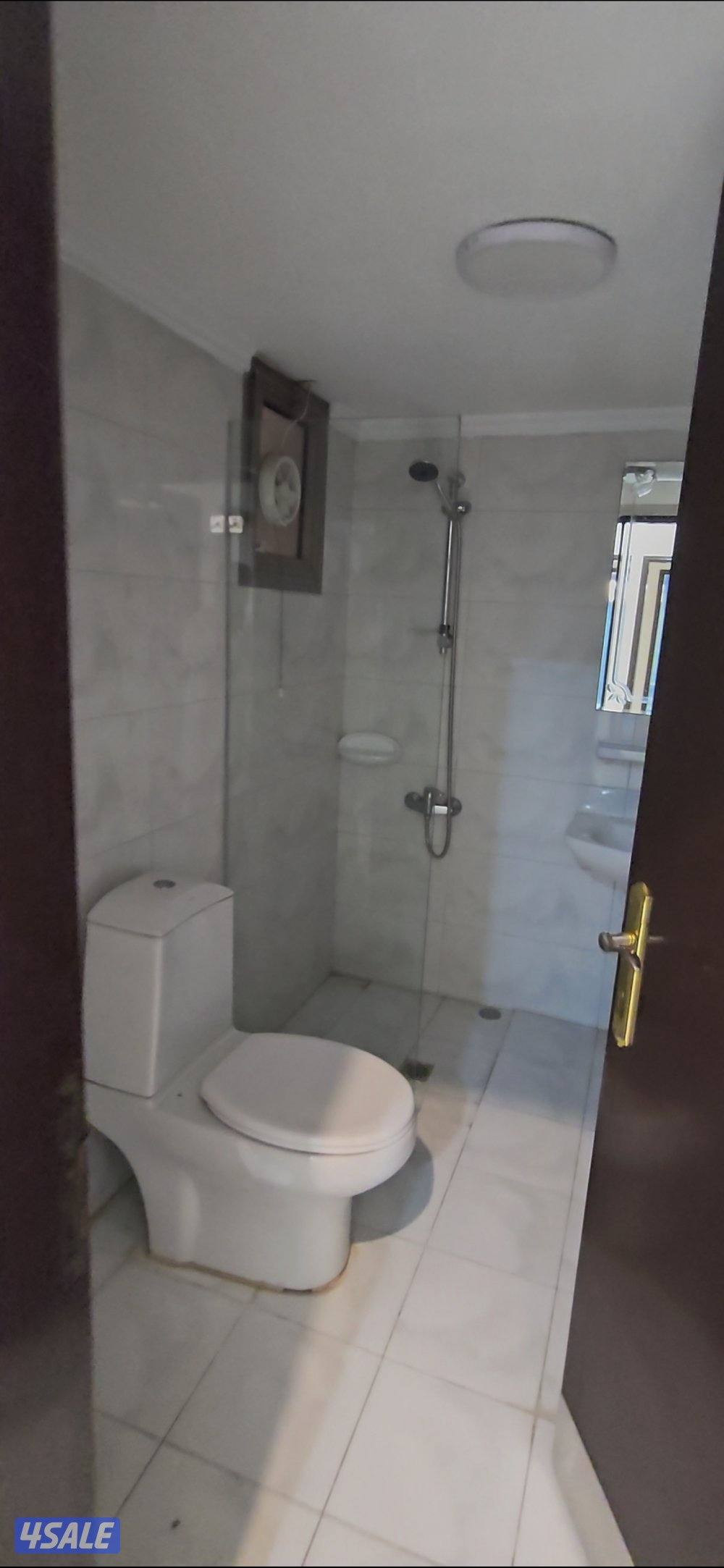 للايجار شقة 3 غرف في الفنطاس1