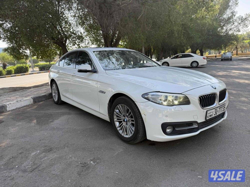 للبيع BMW 520i0
