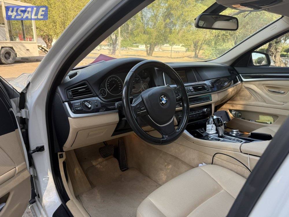 للبيع BMW 520i7
