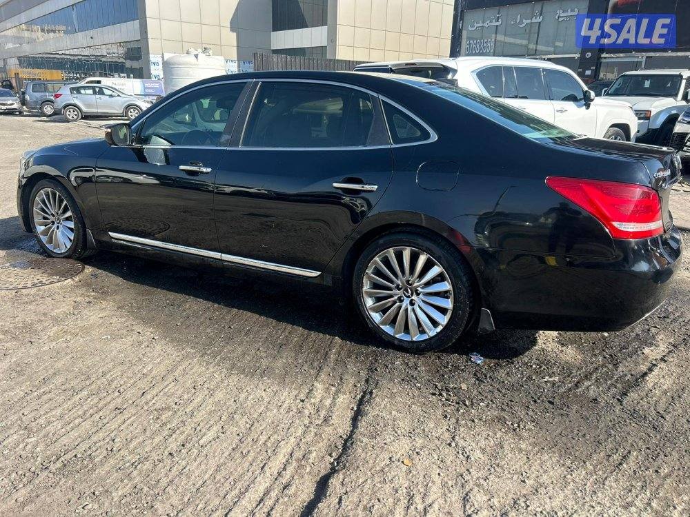 هيواندى سينتينيال.V82