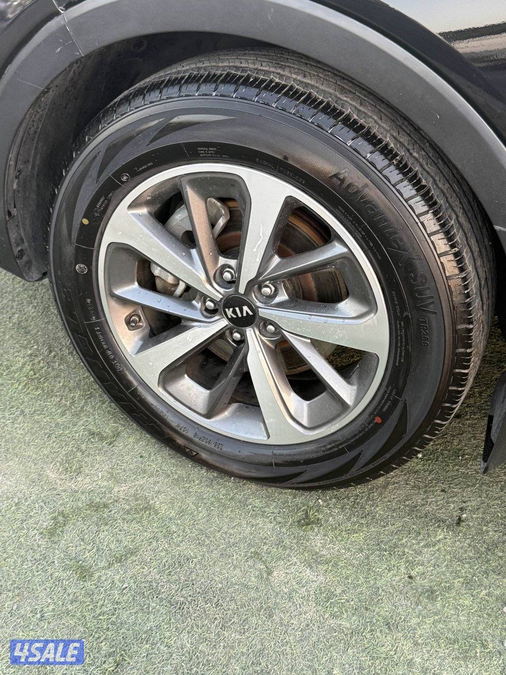 كيا سورينتو - موديل 2020 - عداد 207 - صبغ الوكاله - شرط الفحص7