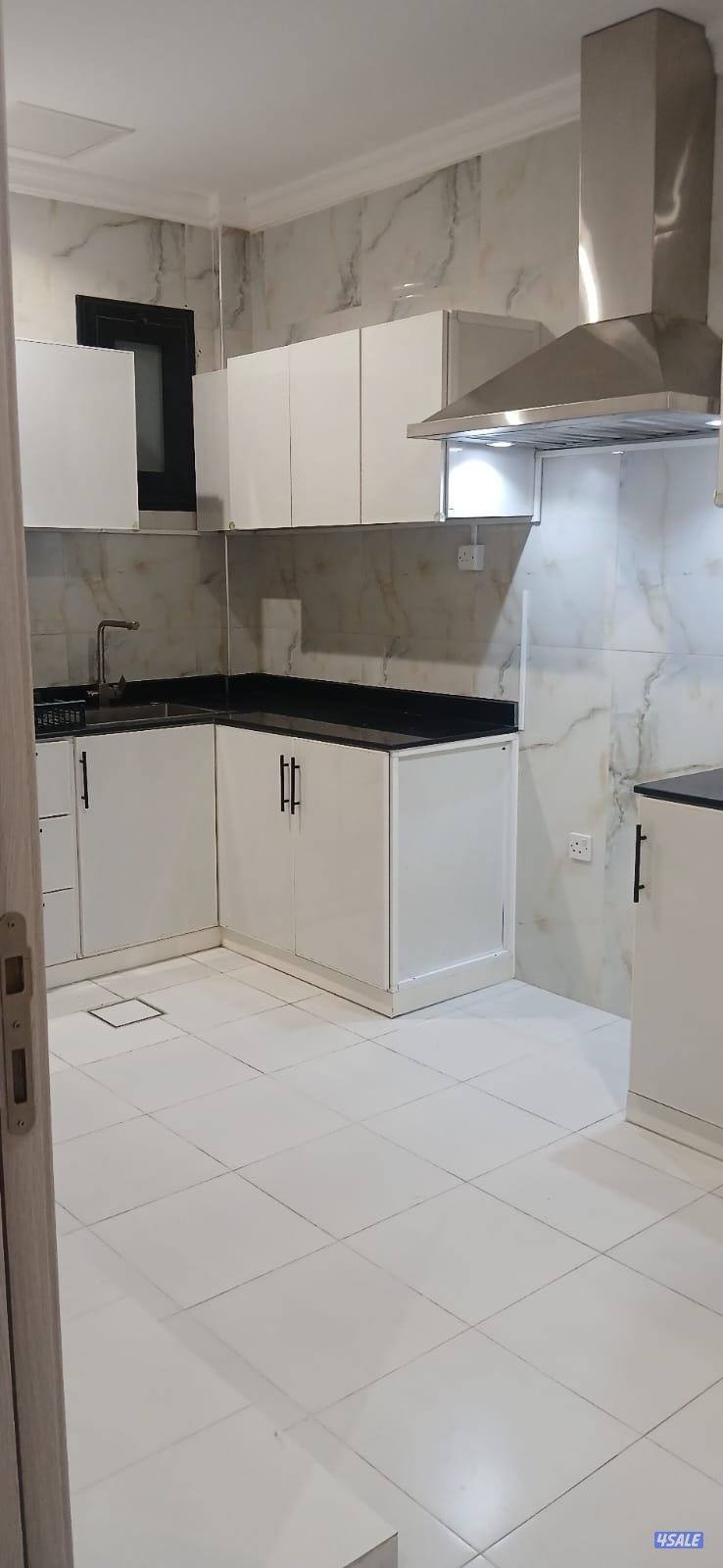 للإيجار بالعمريه6