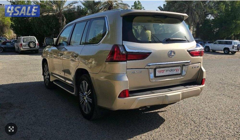 للبيع جيب لكزس 570 كامل المواصفات 2016 شرط الفحص1