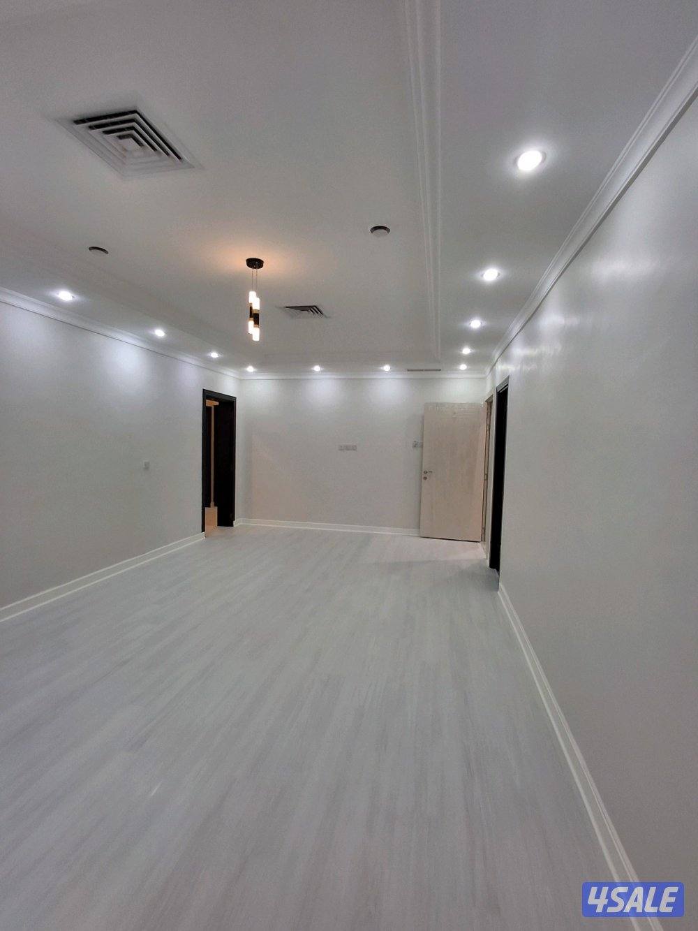 للايجار شقه تشطيب جديد جابر العلى1