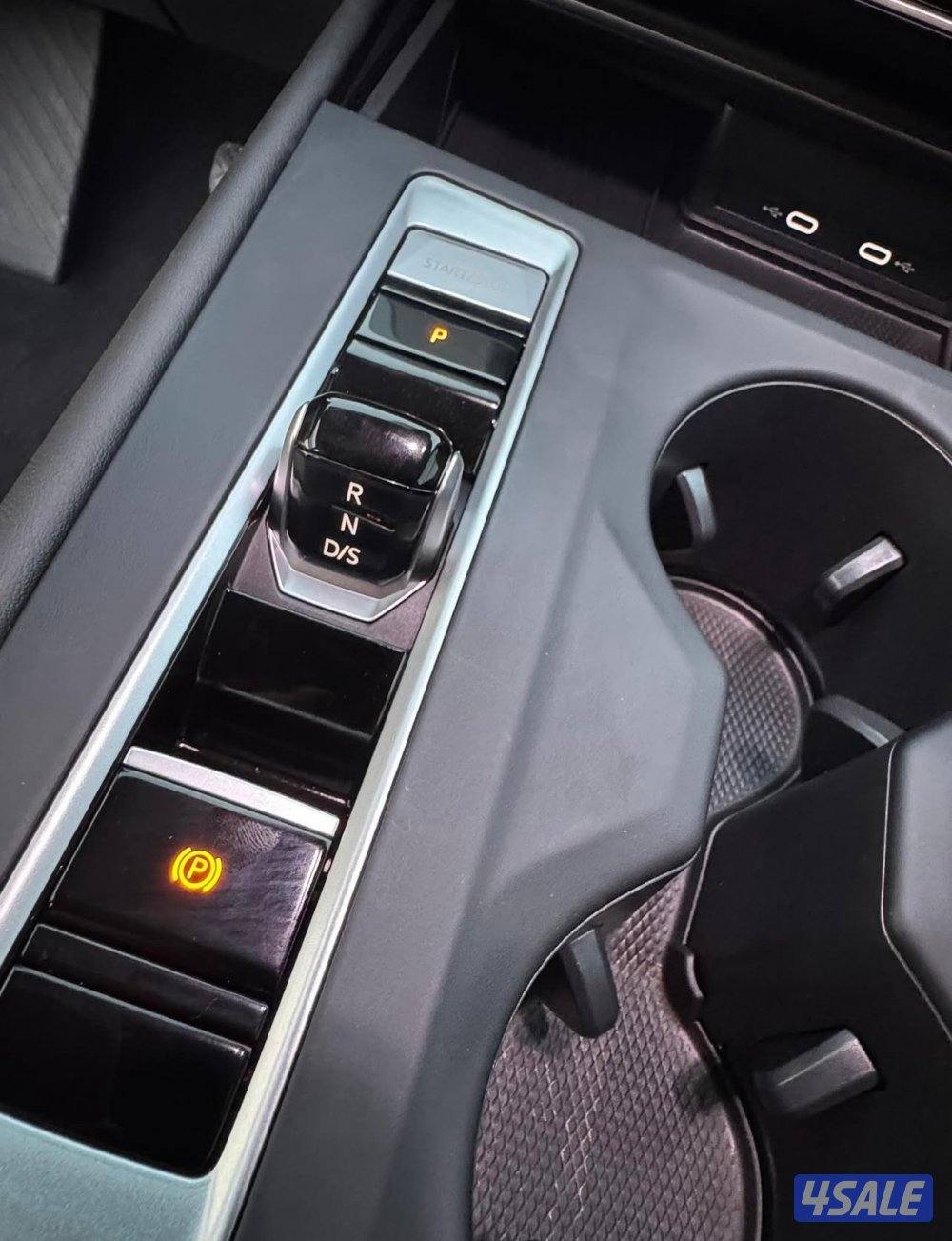 للبيع فولس واجن - تيرامونت  موديل 2025 عداد 2 الف كم صبغ الوكالة11