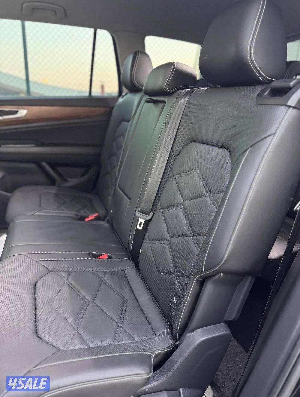 للبيع فولس واجن - تيرامونت  موديل 2025 عداد 2 الف كم صبغ الوكالة12