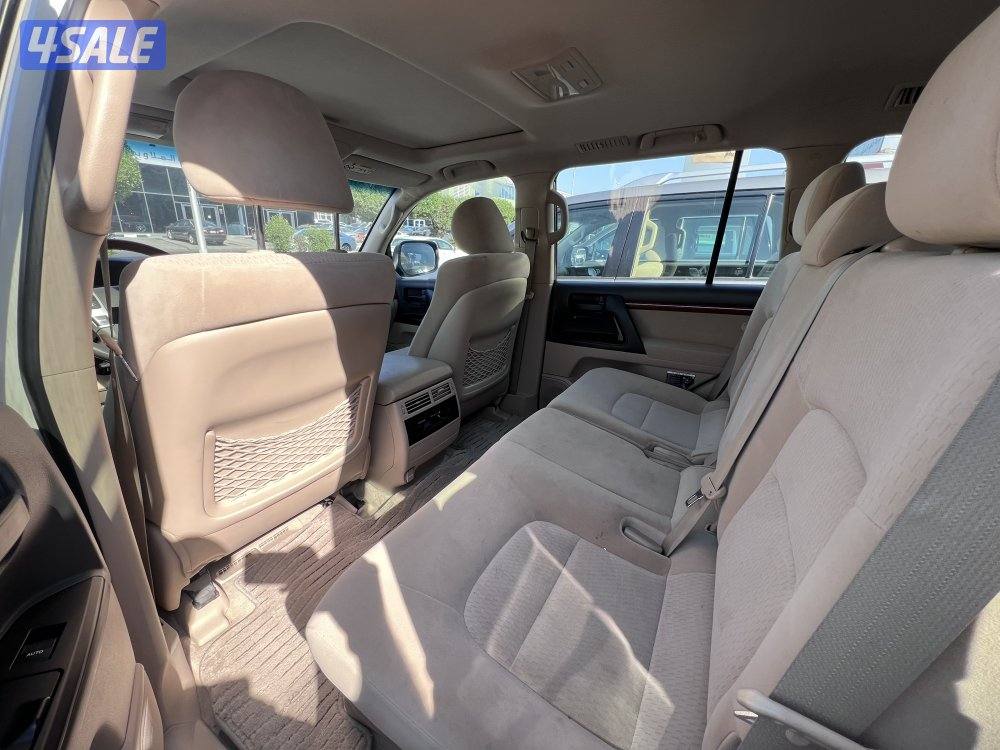 لاند كروزر GXR2