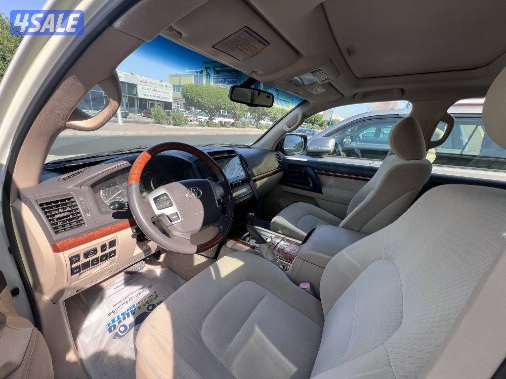 لاند كروزر GXR3