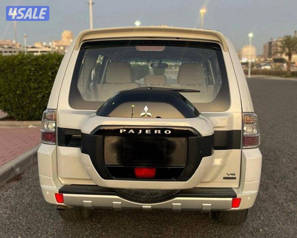 باجيرو 2019 صبغ الوكاله مكينه 35004