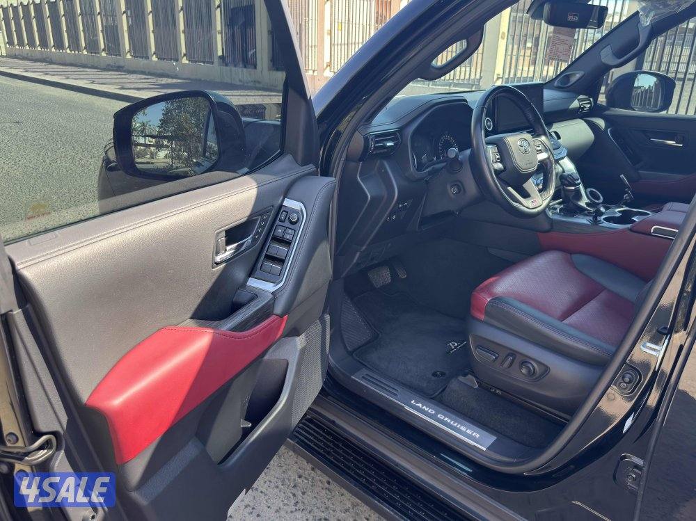 لاندكروز Gr 2022 الساير بنزين صبغ الوكالة و بحالة الوكالة شرط الفحص9