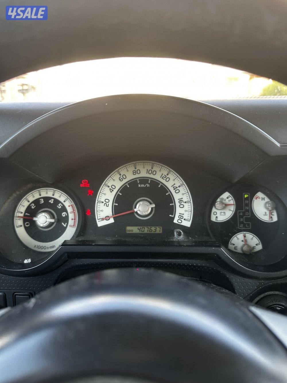 للبيع تيوتا اف جي 2010  4x46