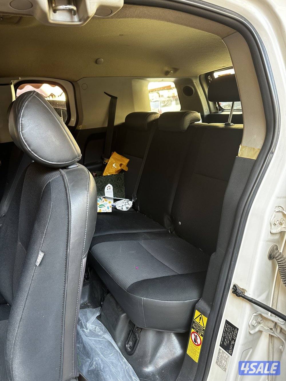 للبيع تيوتا اف جي 2010  4x48