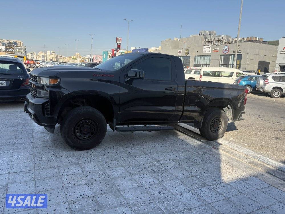 للبيع او بدل سلفرادو ٦سلندر موديل ٢٠١٩9