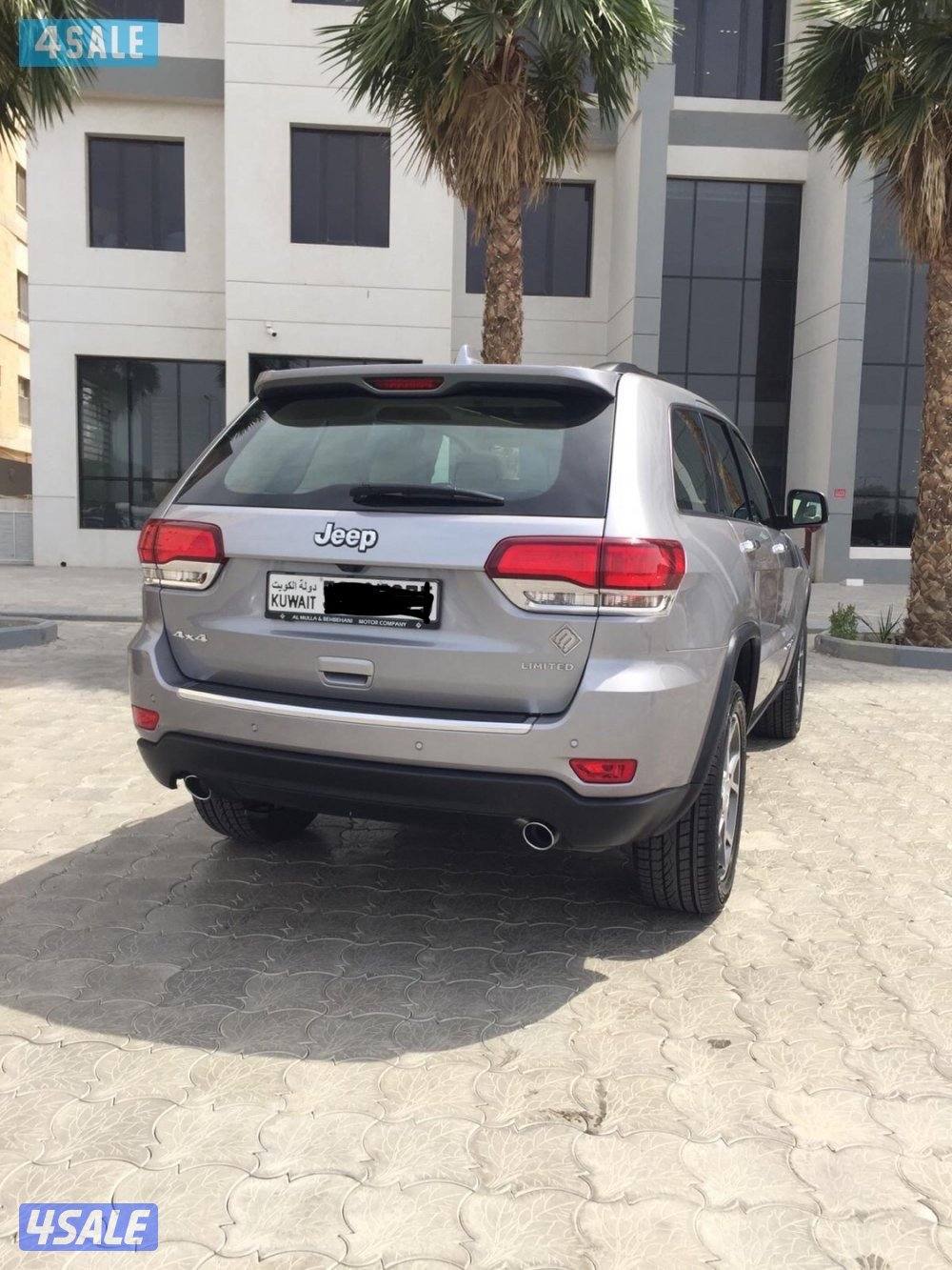 جراند شروكى 8 سلندر 2018 ماشى 120 الف كم4