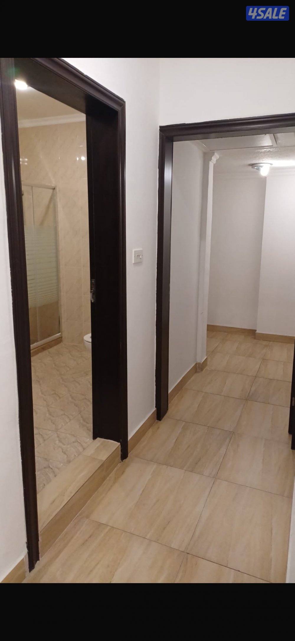 شقة بجانب جامعة الكويت المدينة الجامعية، 3غرف و3 حمام ومطبخ مجهز وغرفة5