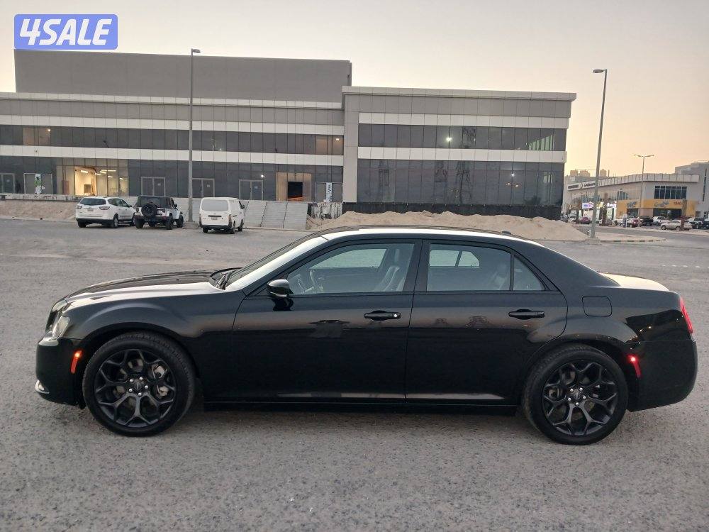 كرايزلر S300 موديل 2021 صبغ الوكالة6