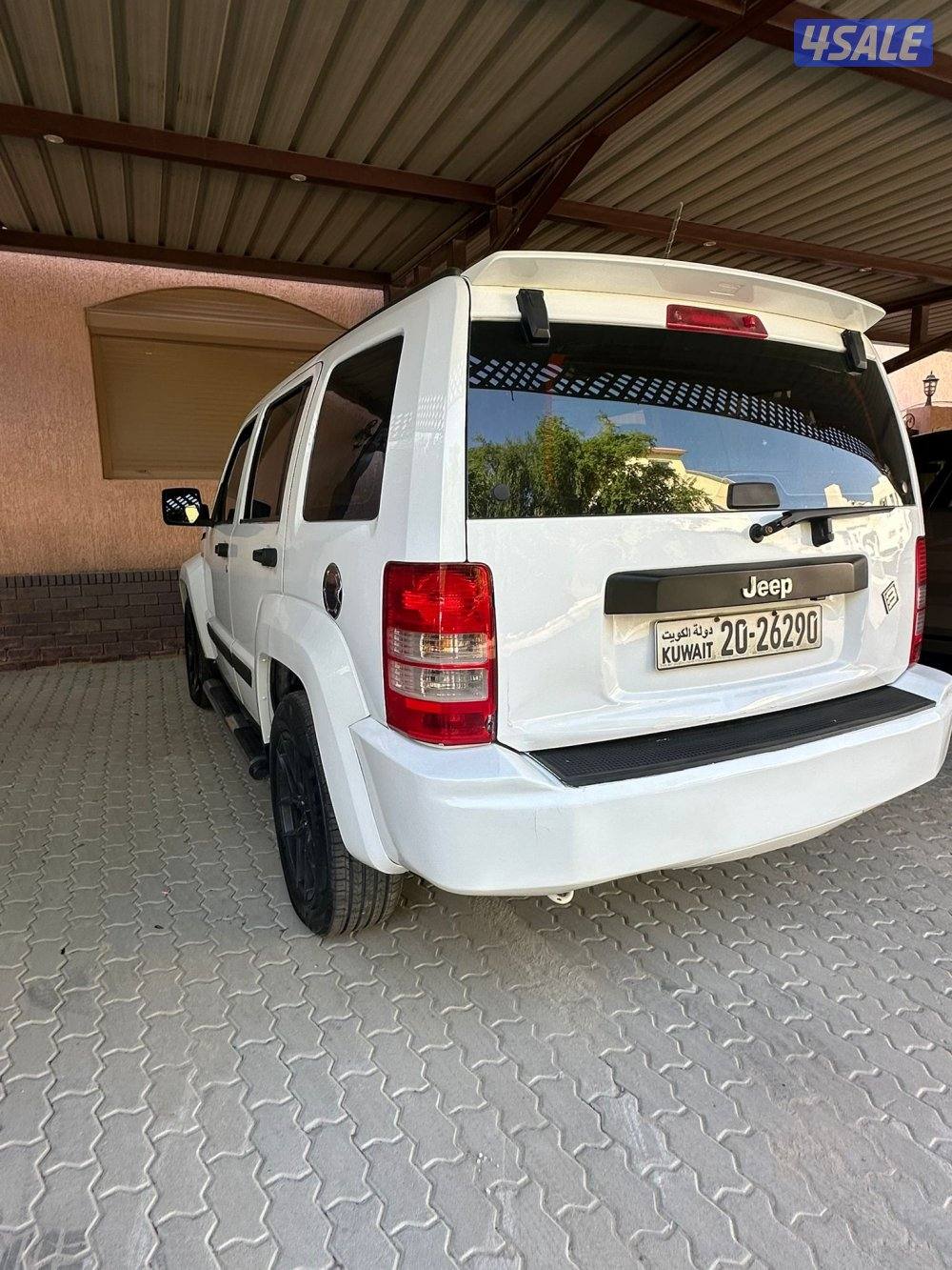 ليبرتي شيروكي2