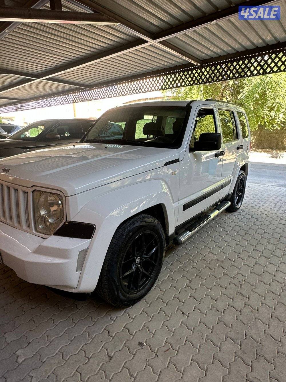 ليبرتي شيروكي3