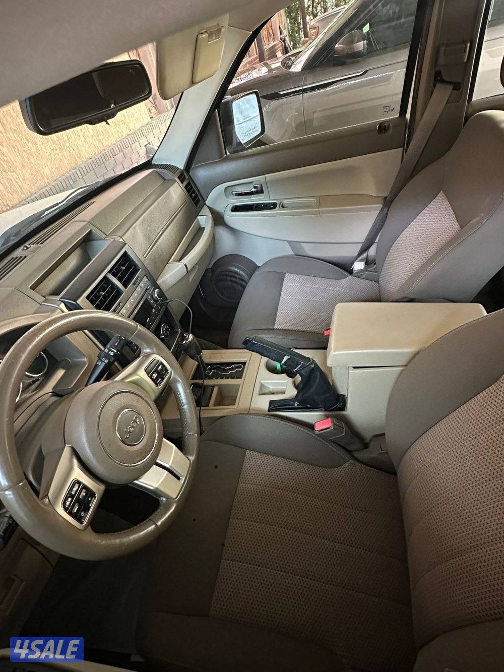 ليبرتي شيروكي6