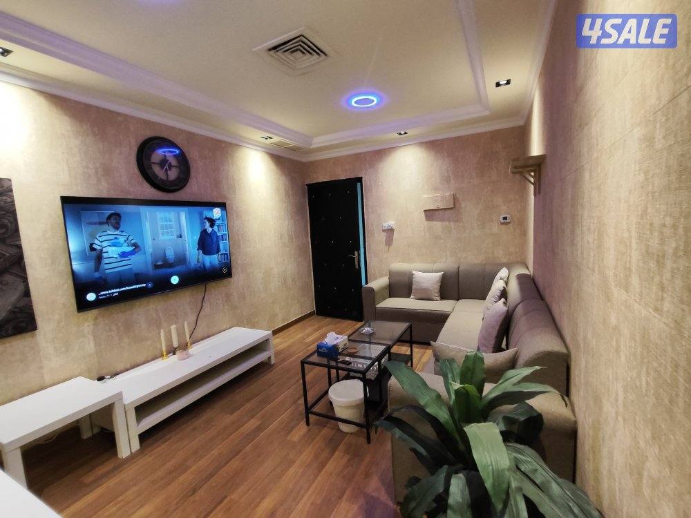 شقق لايجار حولي خلو وفاضي مساحه كبيره غرفة صاله حمام مطبخ باركن سيارات1