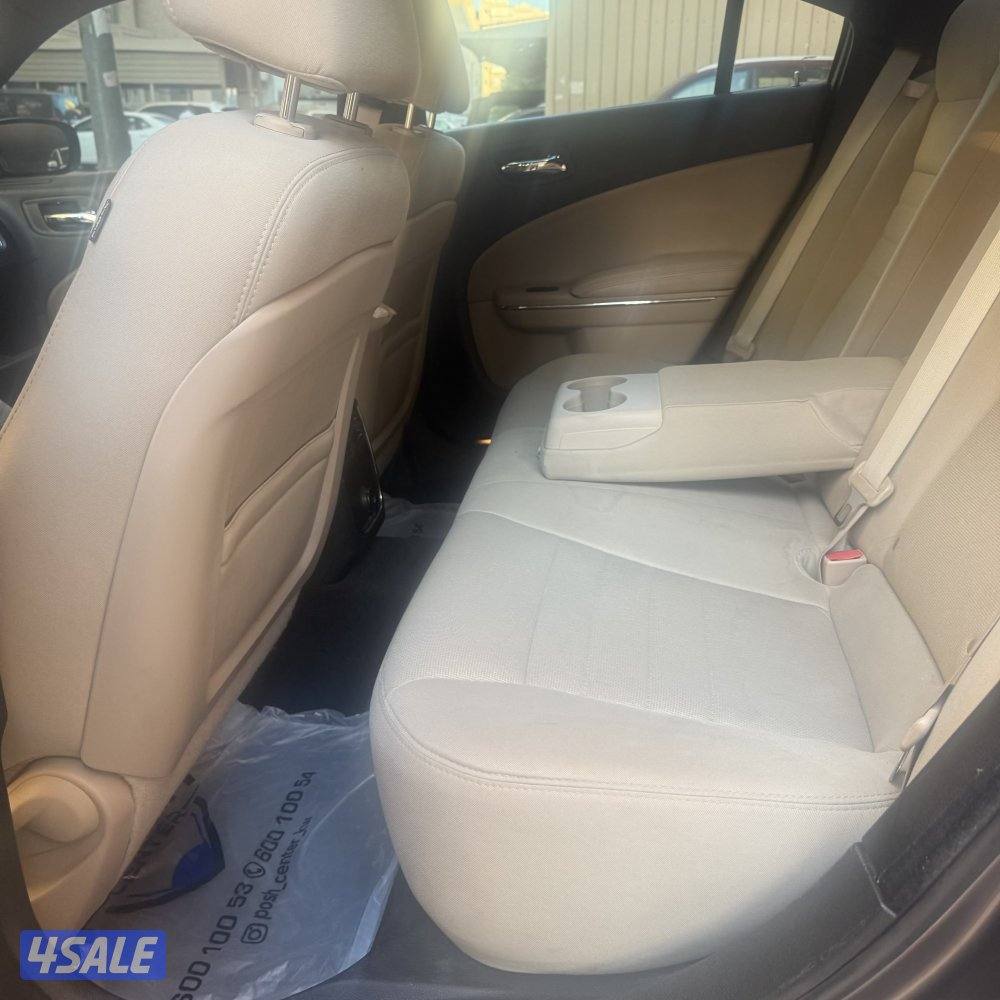 تشارجر 2014 المالك الثاني صبغ وكالة ماعدا ٣ قطع ٦ سلندر10